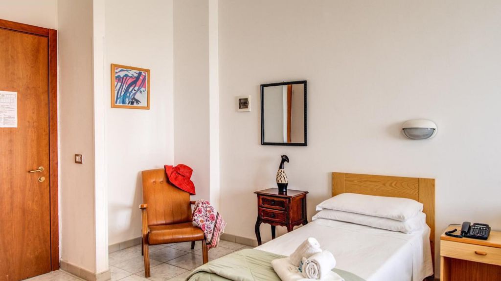 hotel-villa-mg-santa-marinella-rome-rooms-356088771